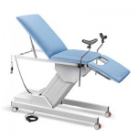 Masa ginecologica cu actionare electrica cu 3 sectiuni